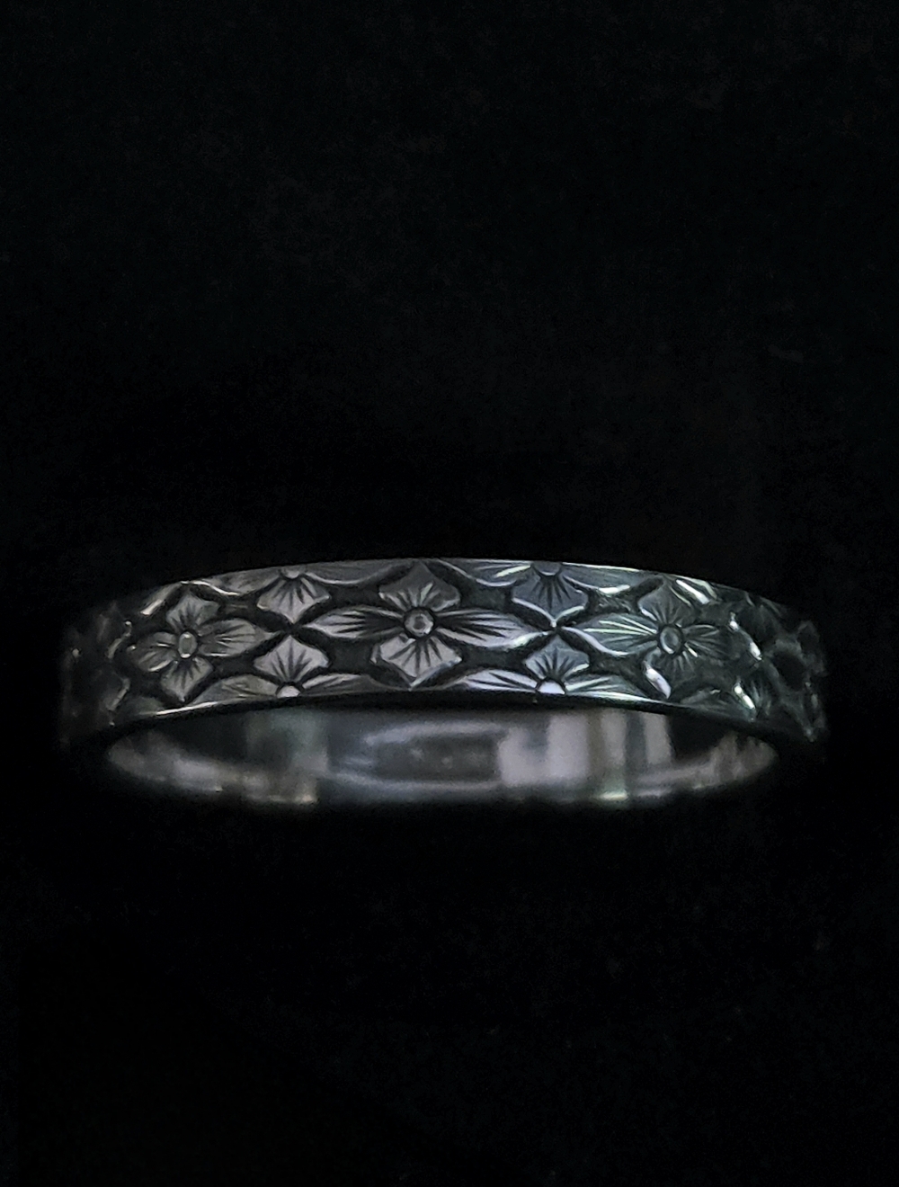 Hand Engraved Sterling Silver 925 Band Ring Floral size 7.5 NEW